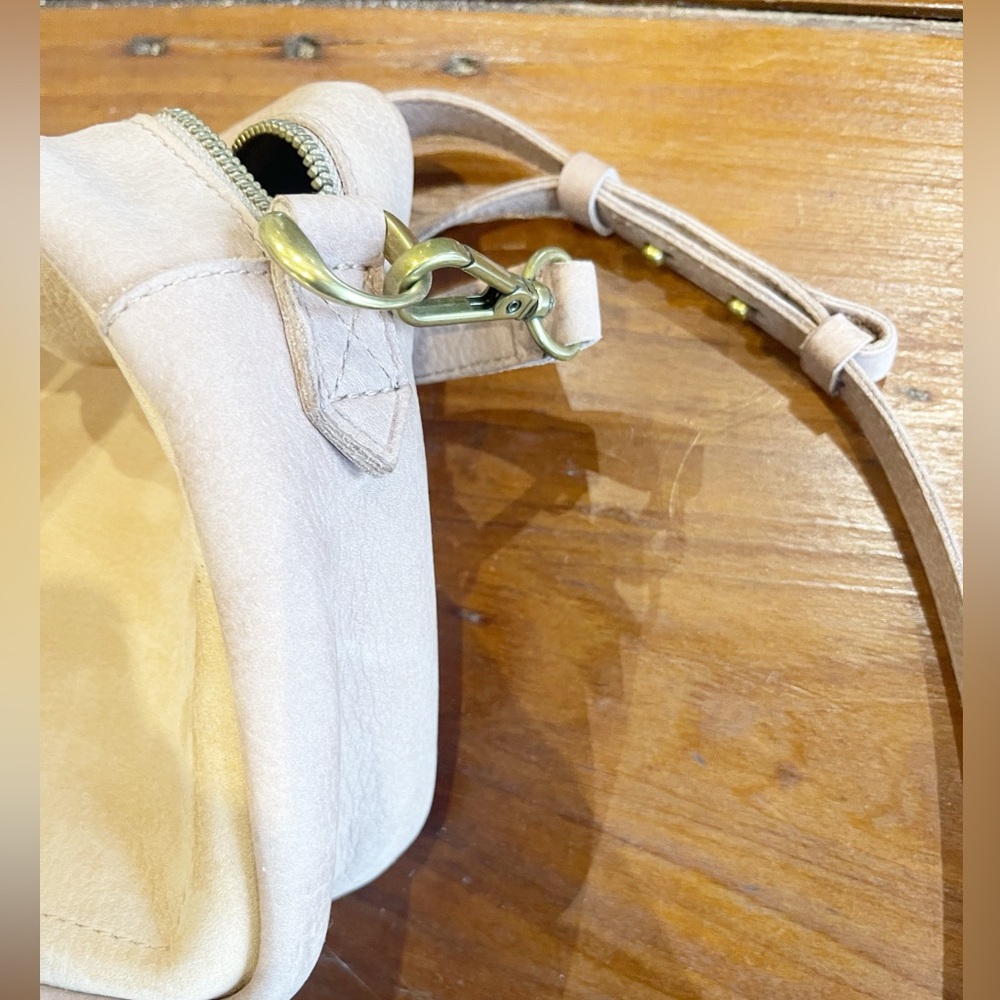 Madewell Large Transport Camera Bag- Patchwork Edition - Picture 4 of 6